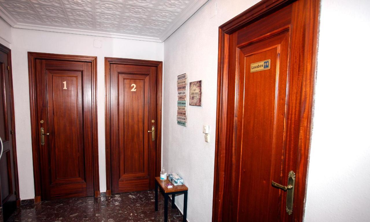 Pension Como En Casa Rincon de Soto Esterno foto